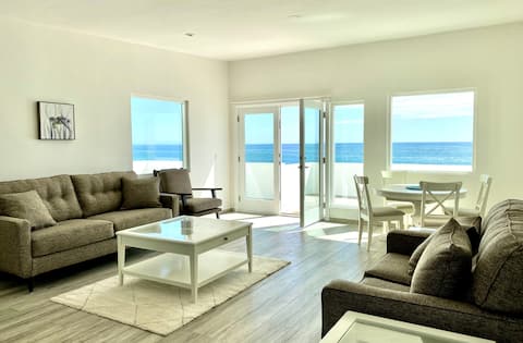 Popular Airbnb listing: Oceanfront - Luxury Penthouse in Primo Tapia
