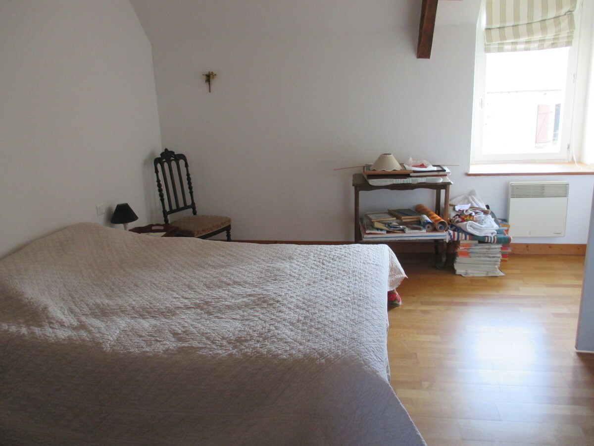 Спална соба 4, на терасата, со бања, 1 кревет 140