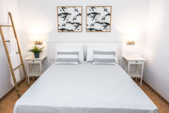 RVHotels Sea Club Menorca managed Airbnb listing 1