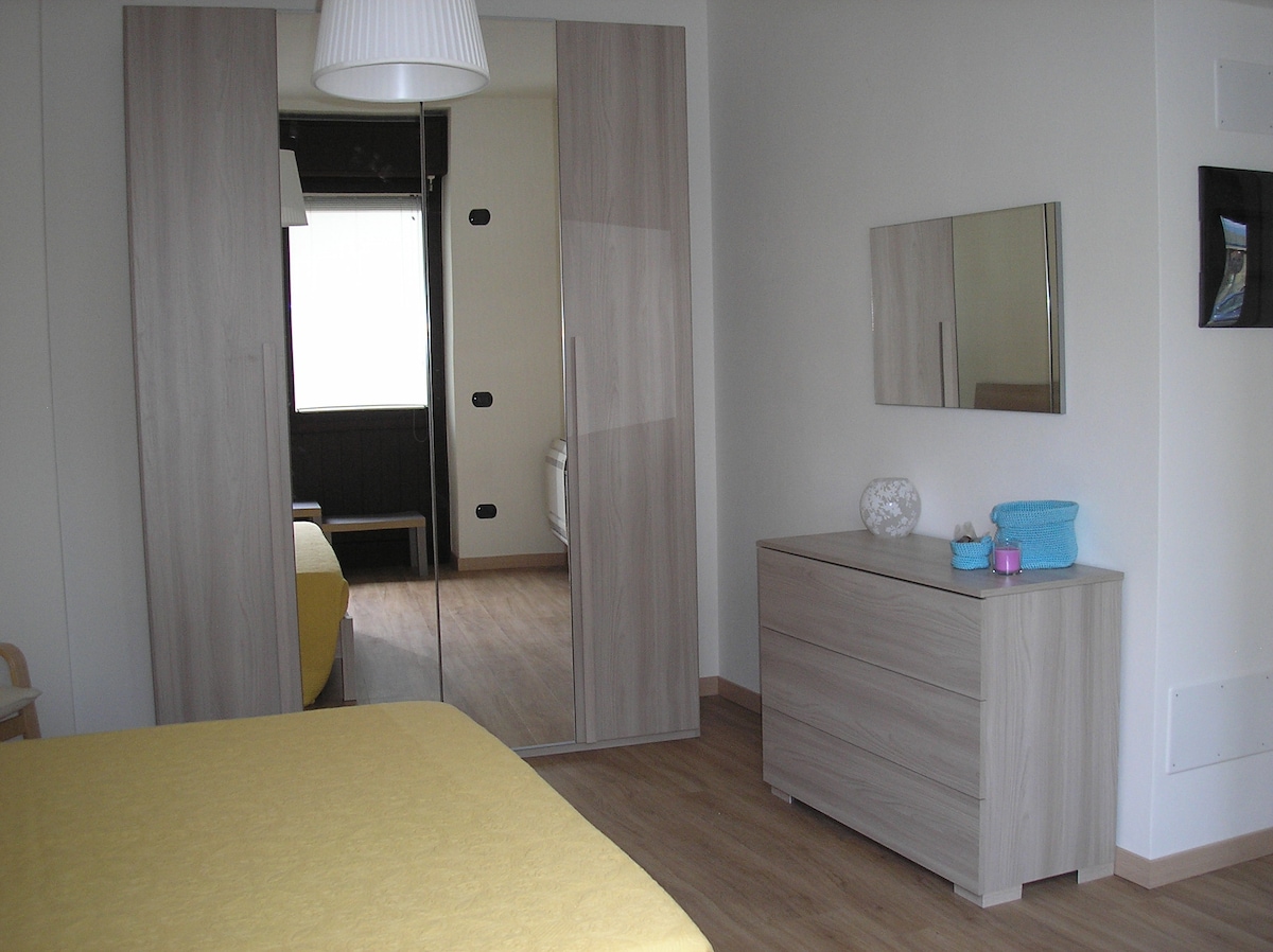 غرفة النوم 2