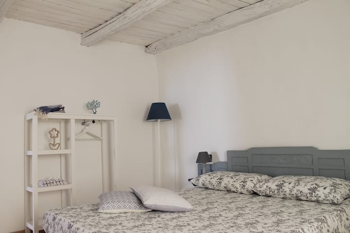 Rebel Women's Little House - Stunning Lake View - Cannobio