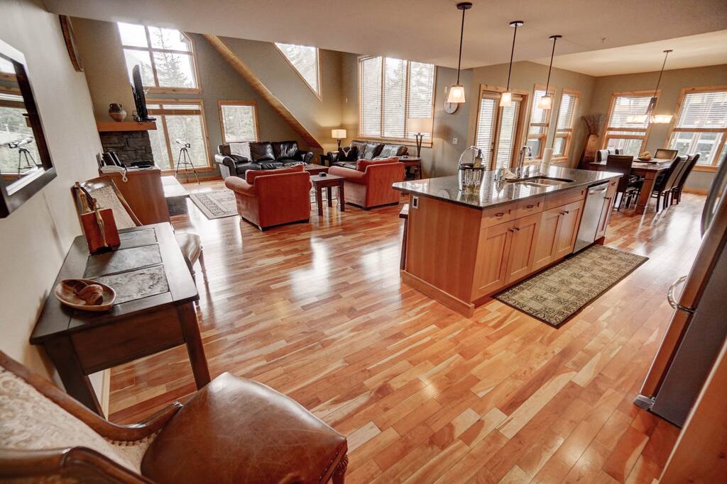 Experience our Sun-Drenched Great Room