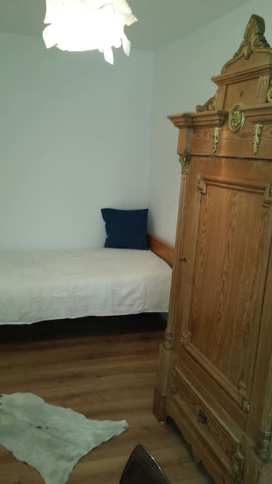 Schlafzimmer 2 mit Einzelbett