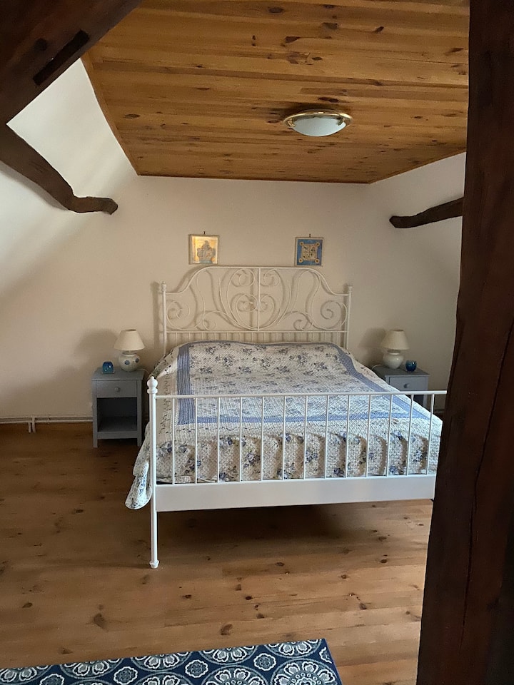 Dhomë gjumi 1