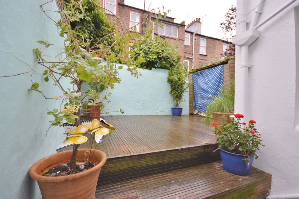 GARDEN