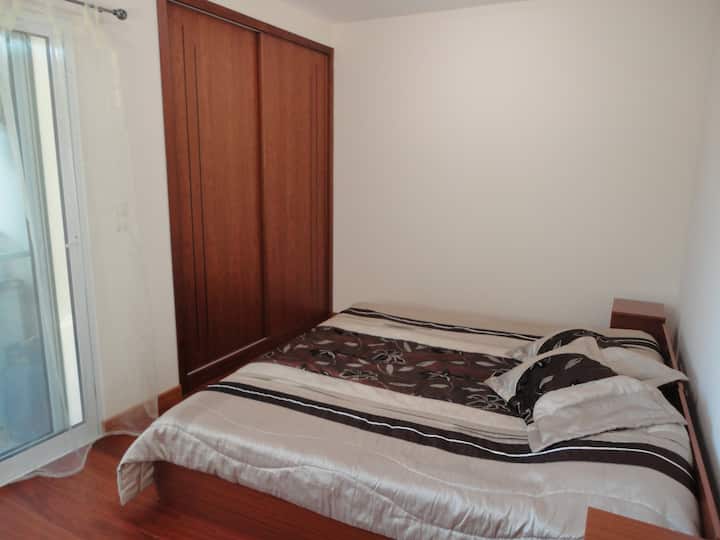 Twin Room With Shared Bathroom (Lena's Home) - Ponta Delgada