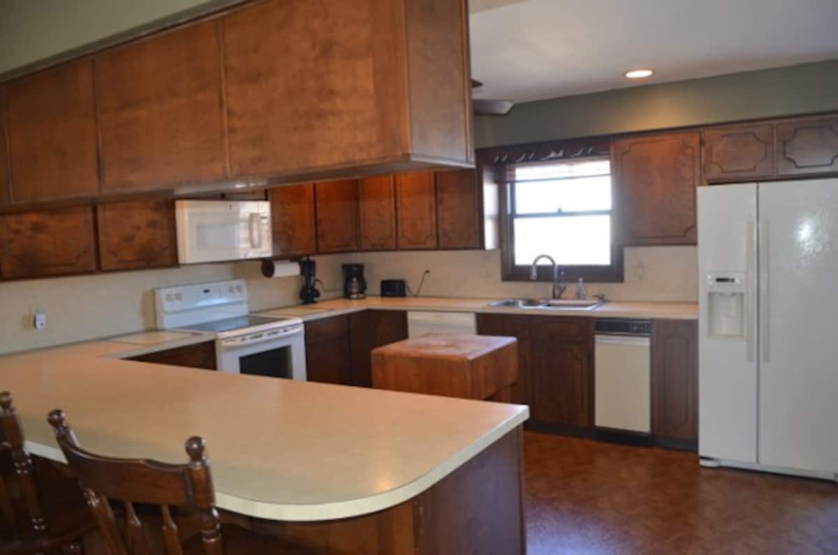 Bird Creek Vacation Home 3