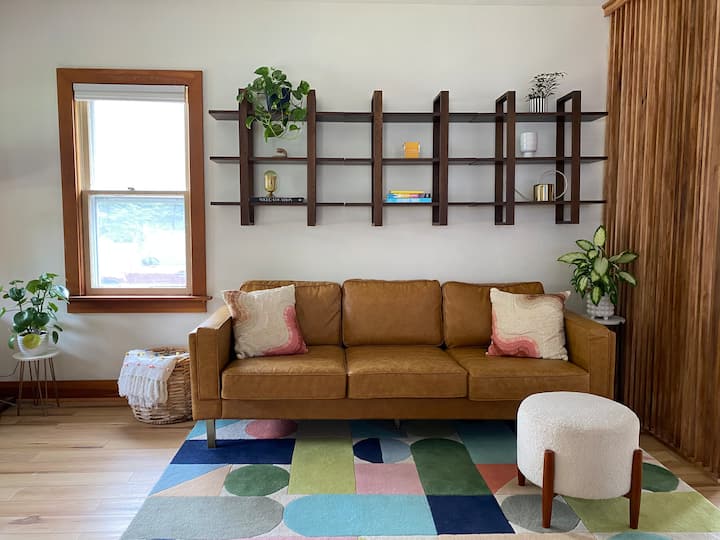 2 BDR bungalow in Aksarben , close to downtown! Houses for Rent in