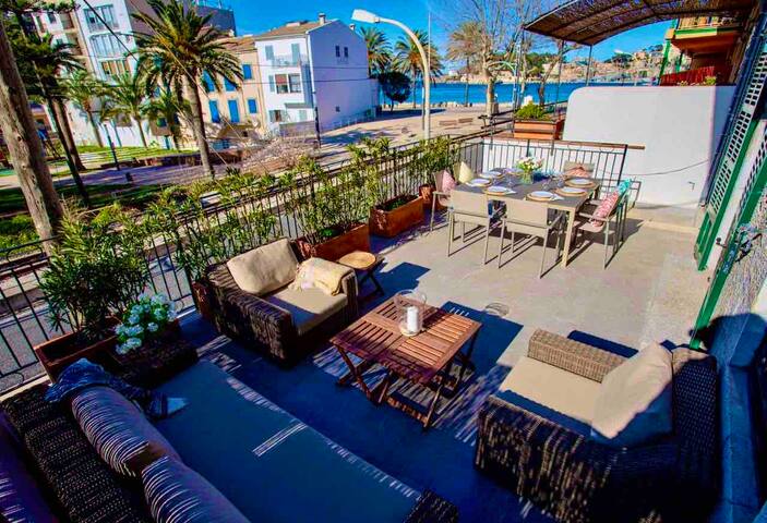 VILLA SA TORRE.( 20 meters from the beach) gallery image 5