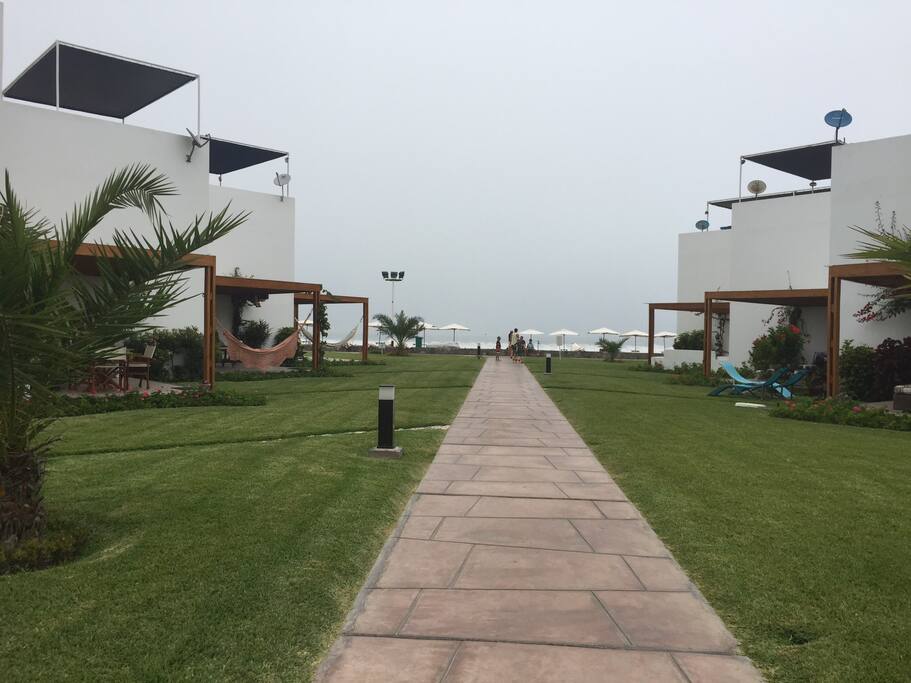 Vista / camino a la playa