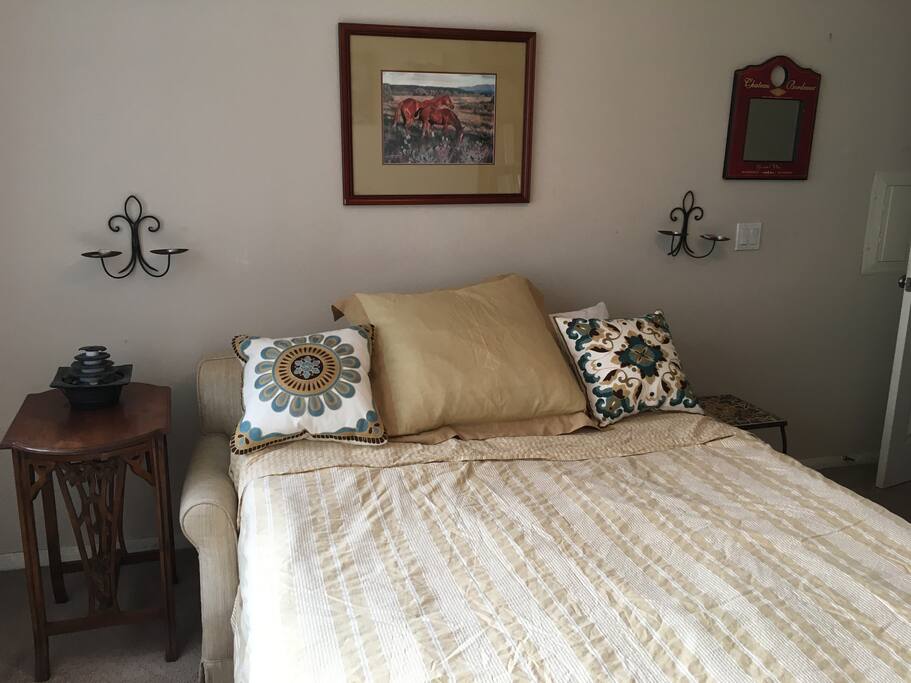 2nd Bedroom. Sofa Bed with Memory Foam. Comfy!
