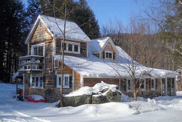 Year Round Lake Cottage Near Ski Area Cottages For Rent In