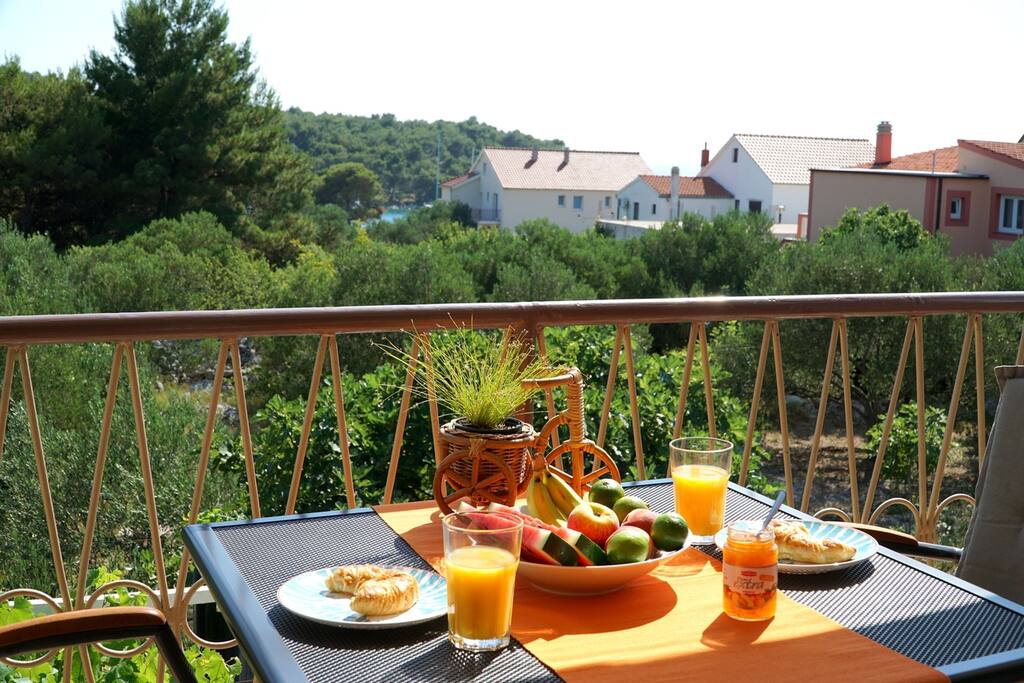 Balcony with partial-sea view