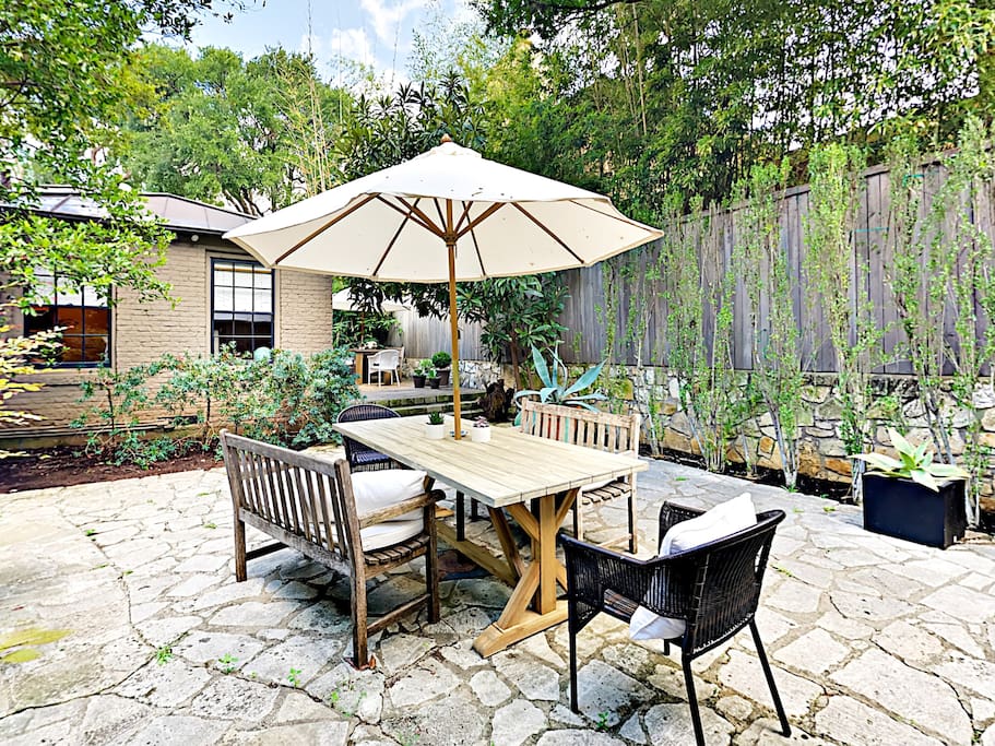 Feel secluded while only being 3 miles from downtown