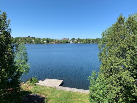 The Cozy One ( With a Sauna) on Lake Nepahwin