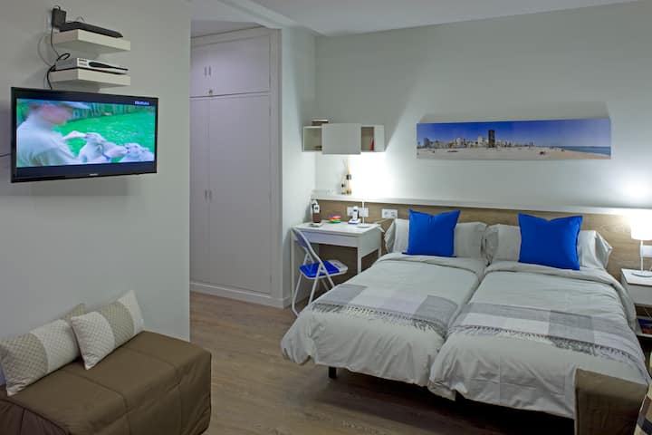Studio Flat quiet and well located