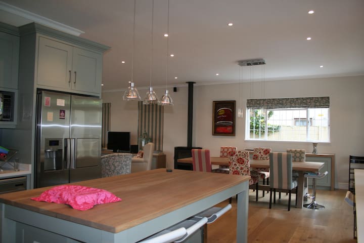 Spacious Family Home in Claremont