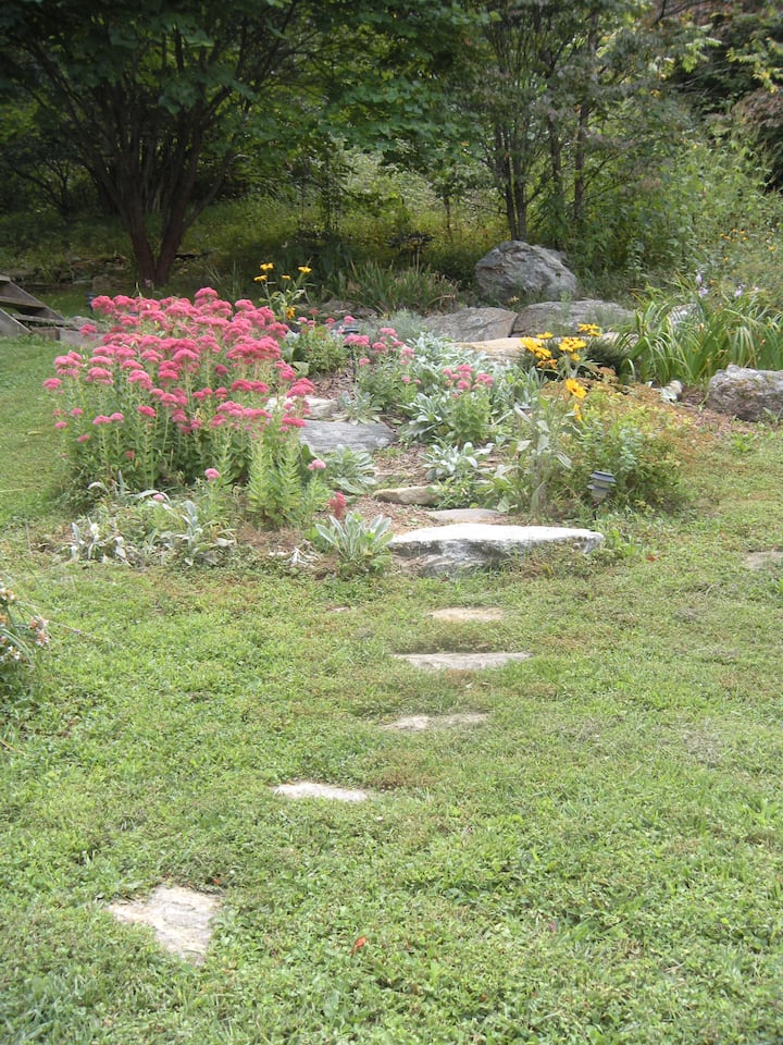 Mountain Eco Retreat near Asheville