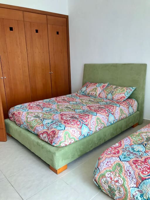 Room 1 *With the option to add an inflatable mattress (the one to the right)