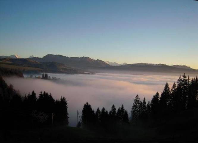 Emmental -Alpensicht, zw. Bern-Thun