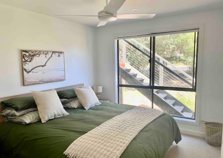 ห้องคิงไซส์พร้อมวิวสวน