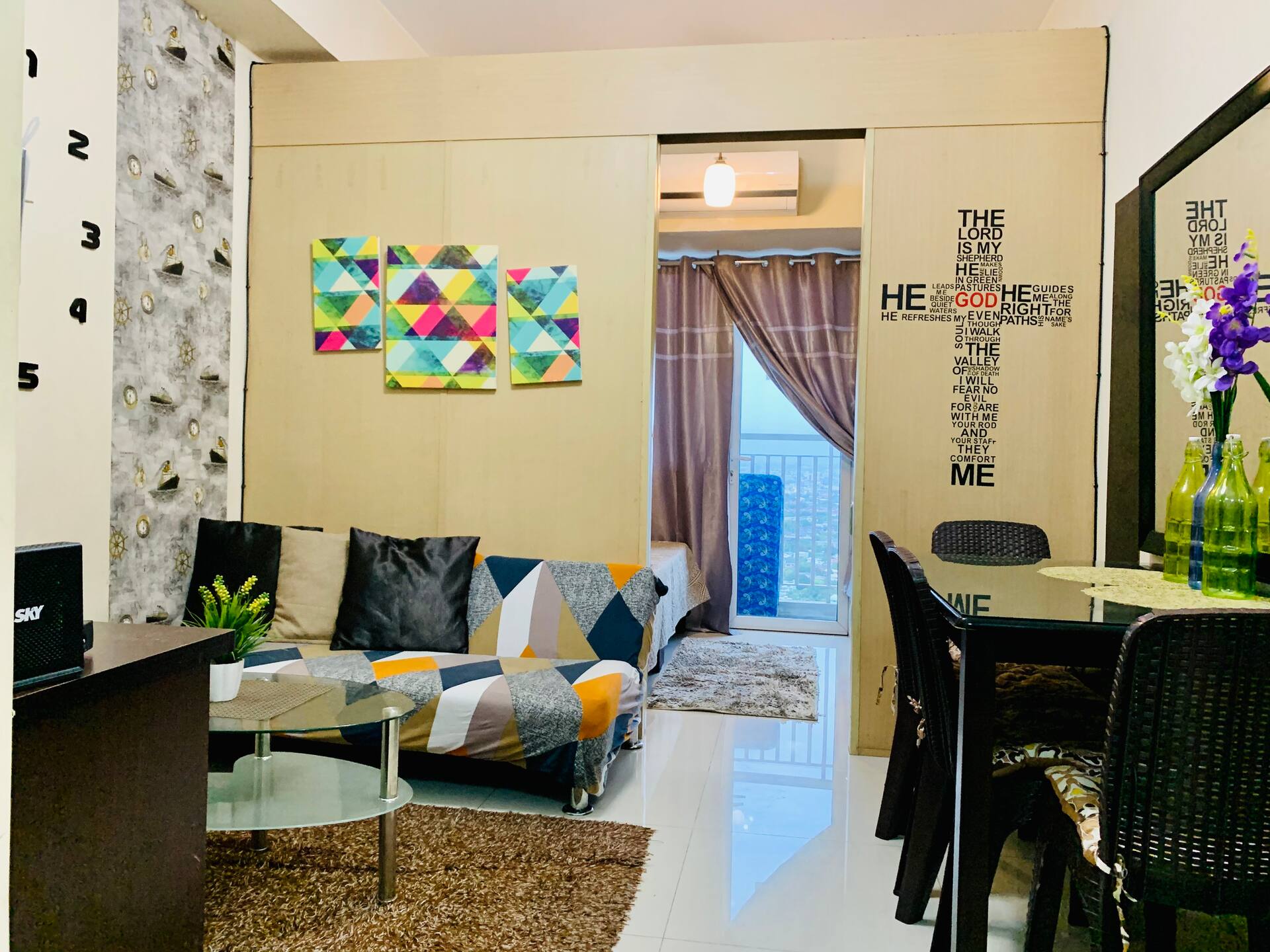 Affordable Getaway 1BR @ the HEART of Manila
