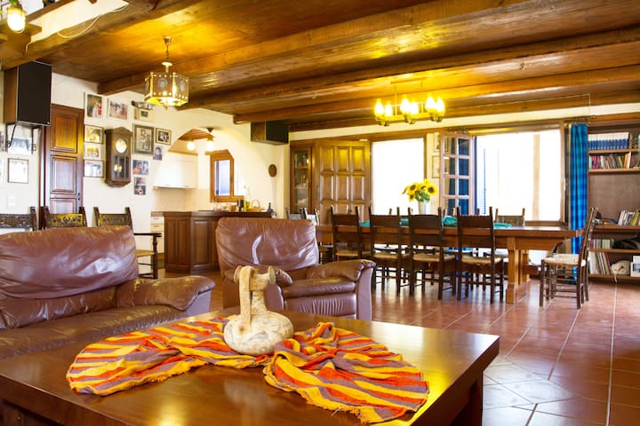 SUPERB FAMILY VILLA STALIS CRETE