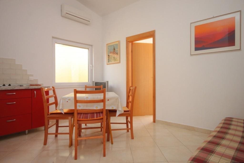 Dining room, Surface: 11 m²