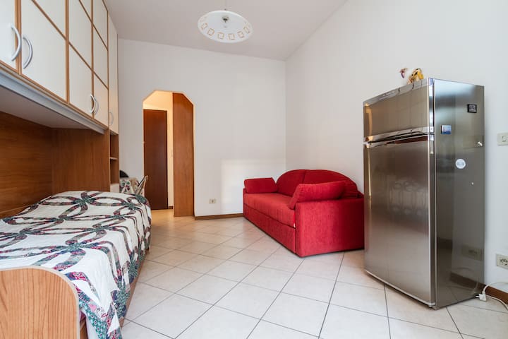 Grazioso e luminoso monolocale