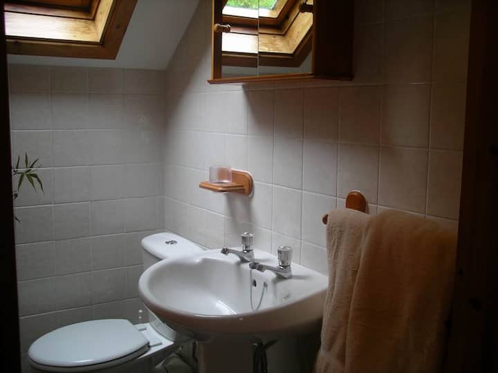 Charming detached Stone Cottage