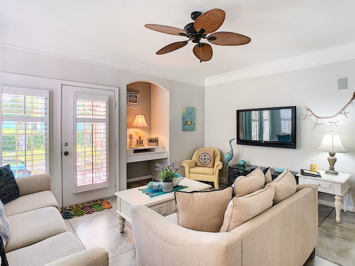 Great Value! Stunning Beach House! Disney Nearby! - Lake Buena Vista, FL