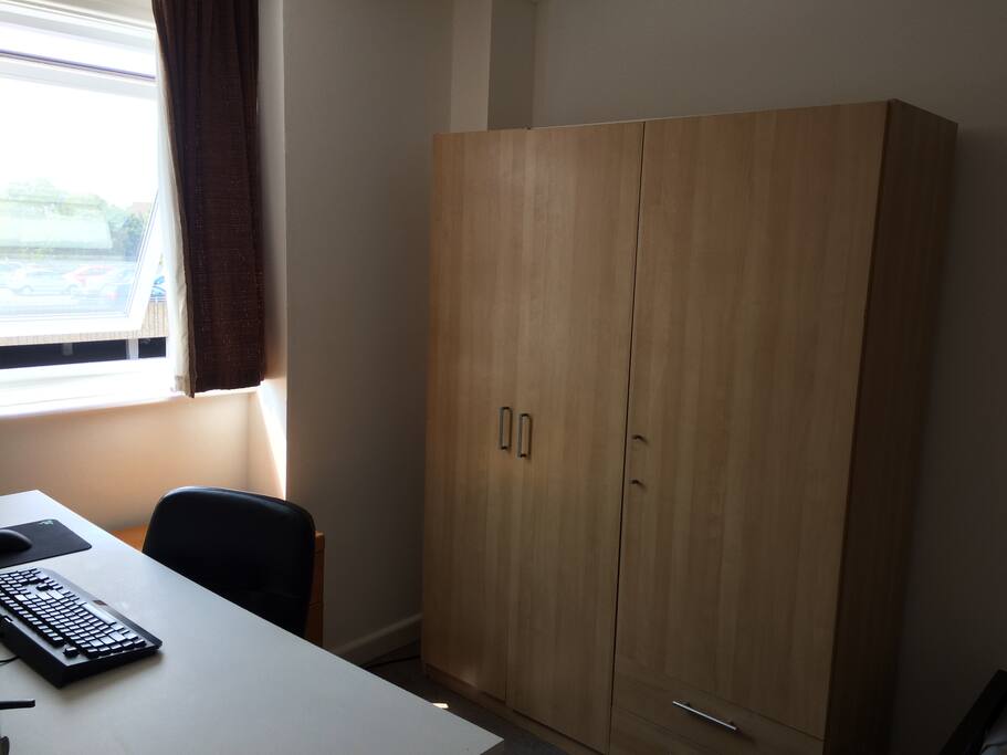 Large Double Wardrobe.......