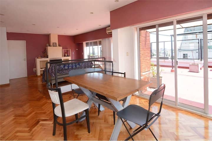 Departamento dúplex de 1 dormitorio en Vélez Sarsfield