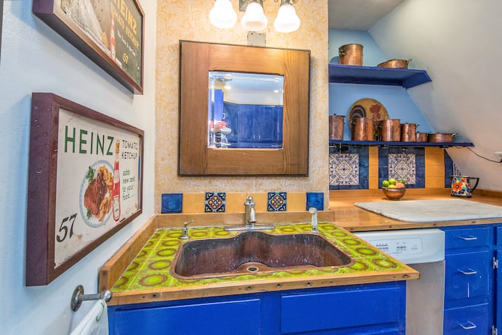 Fabulous two bedroom pied 'arm