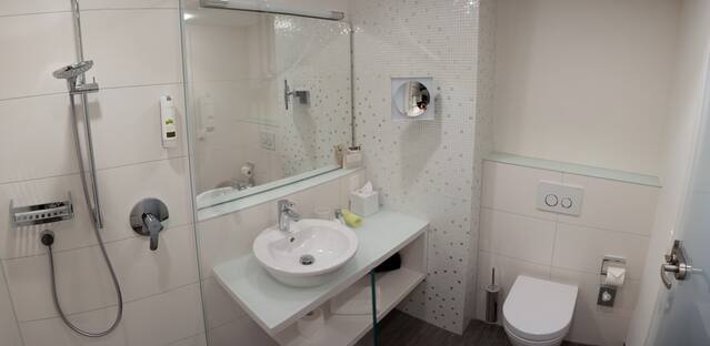 Vacation Homes Condo Rentals Airbnb