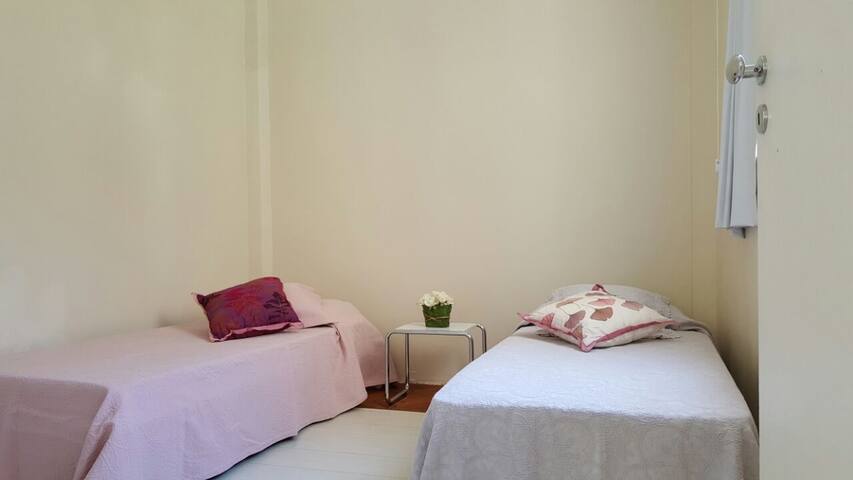 Otimo Apartamento na Ave Atlantica! gallery image 4