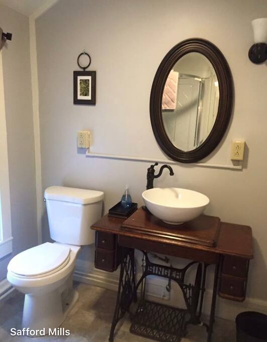 Walloomsac private bath with shower