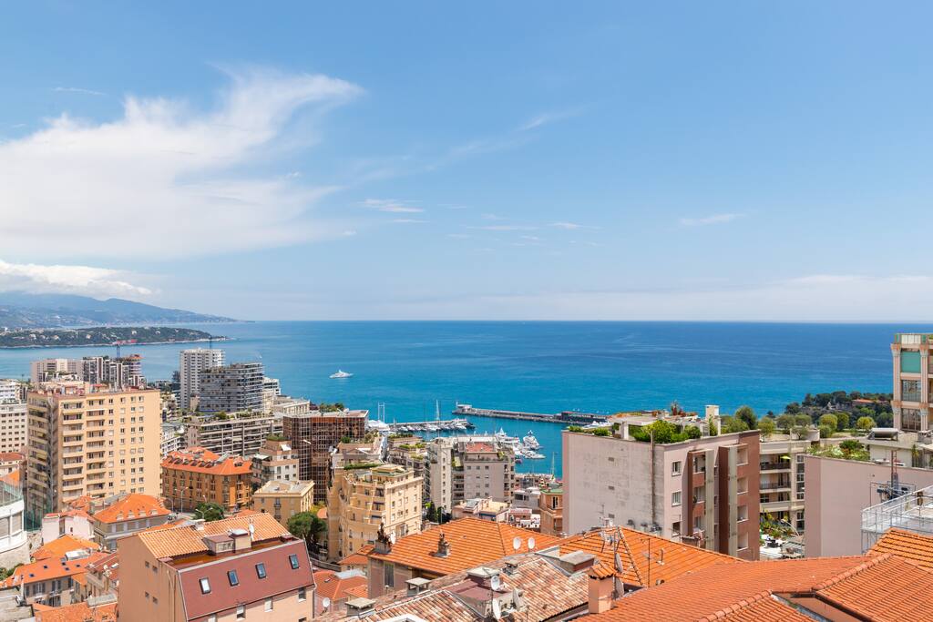 looking towards Cap Martin and Italy