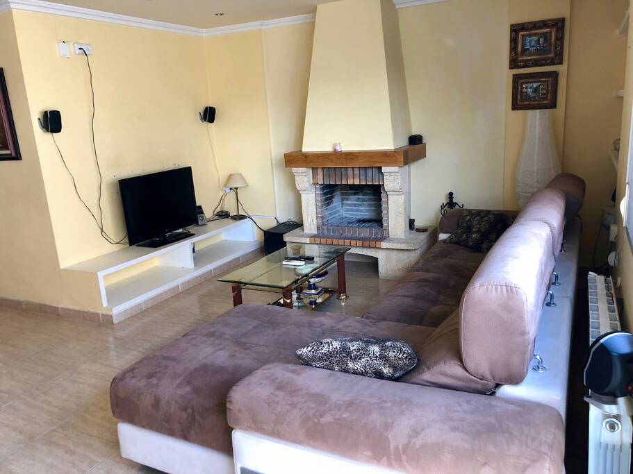 Chaise lounge