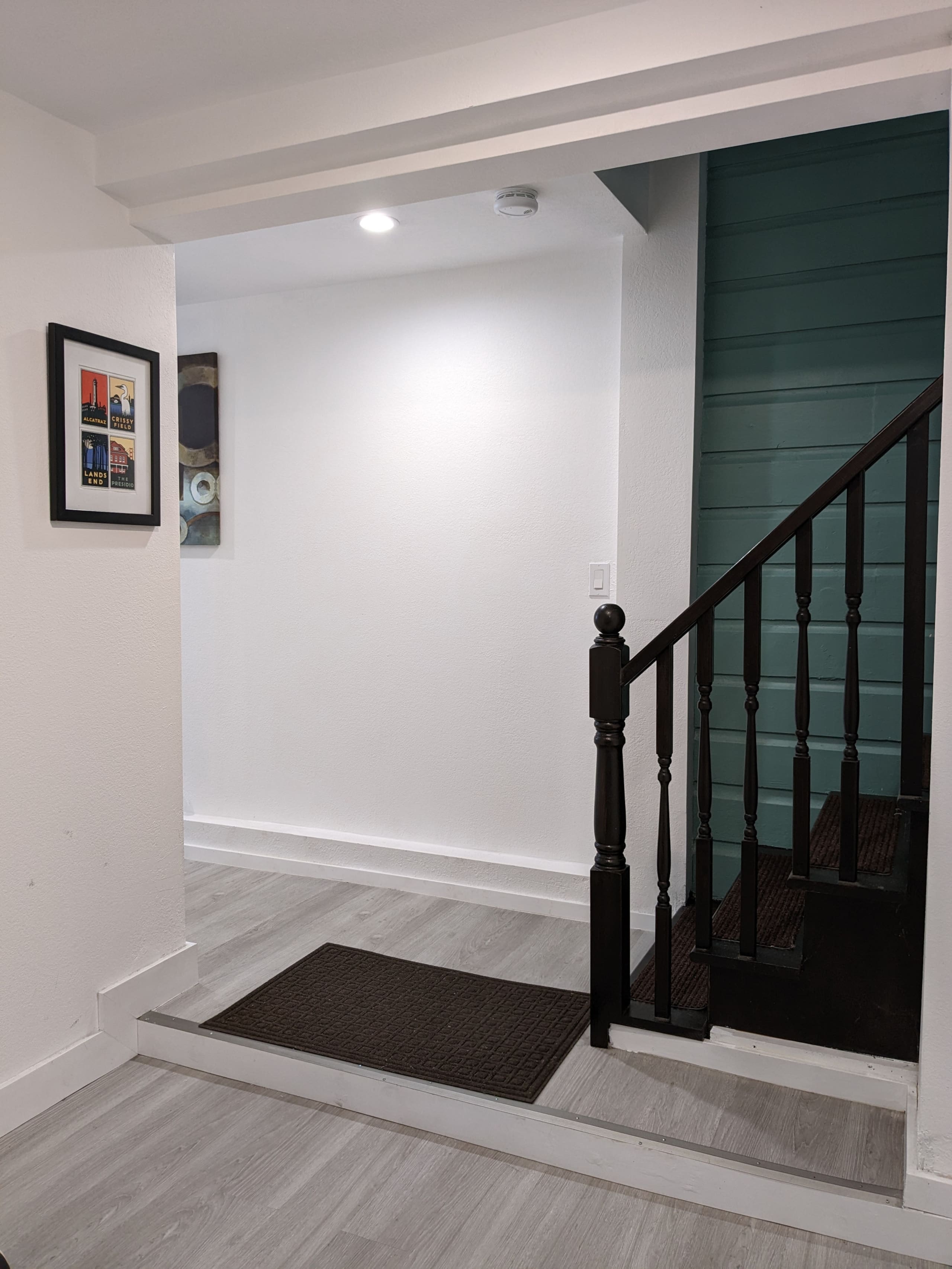 Home in San Francisco · ★4.89 · 2 bedrooms · 3 beds · 1.5 baths - Image 4