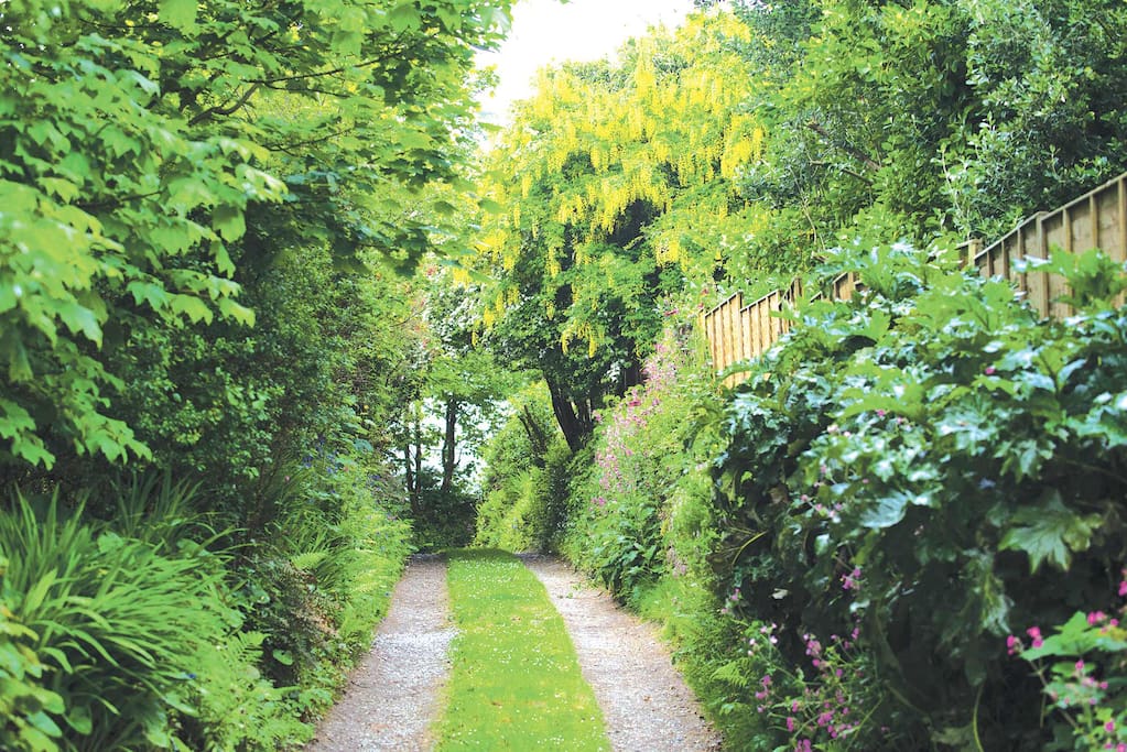 Lane to The Little House