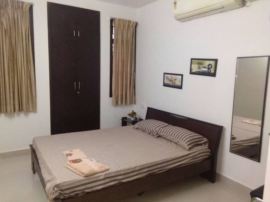Bed Room