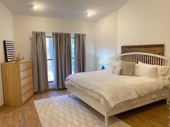 Druid Hills/Emory Private Sleeps 4 Houses for Rent in Atlanta