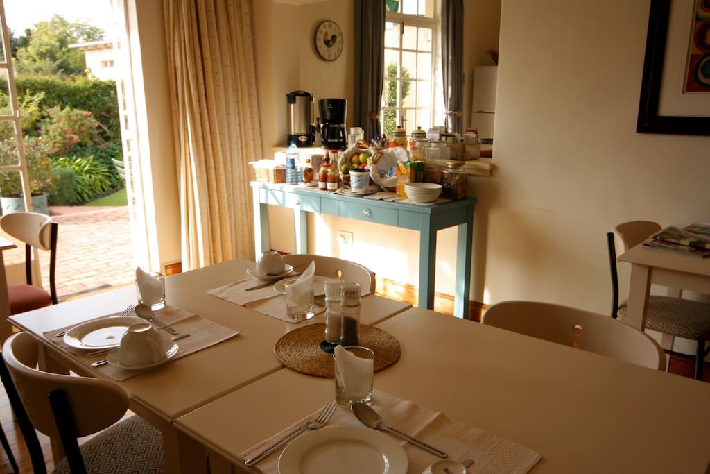 Breakfast served daily in the dining room