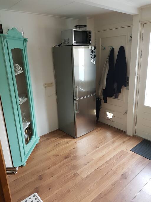 Kitchen/entrance