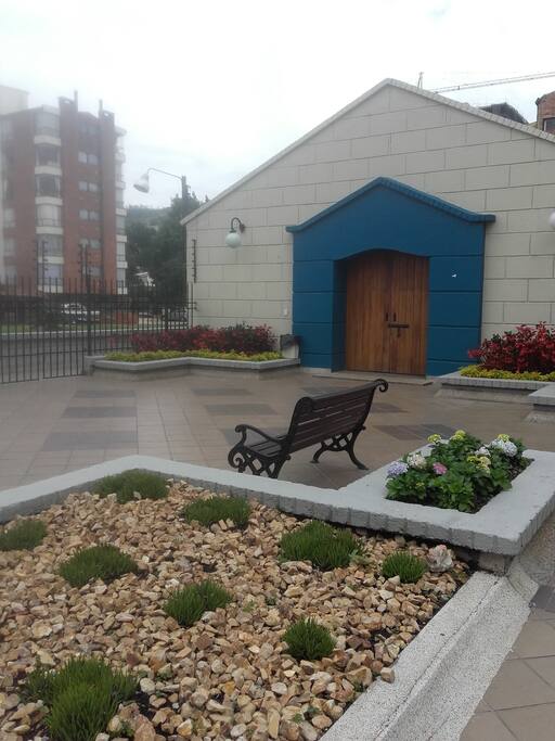 Conjunto/ condominium.