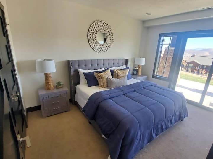 საწოლი 193 × 203 სმ