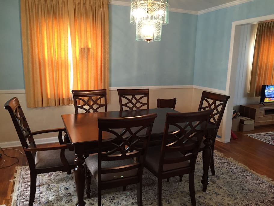 Room for convo with meals.
