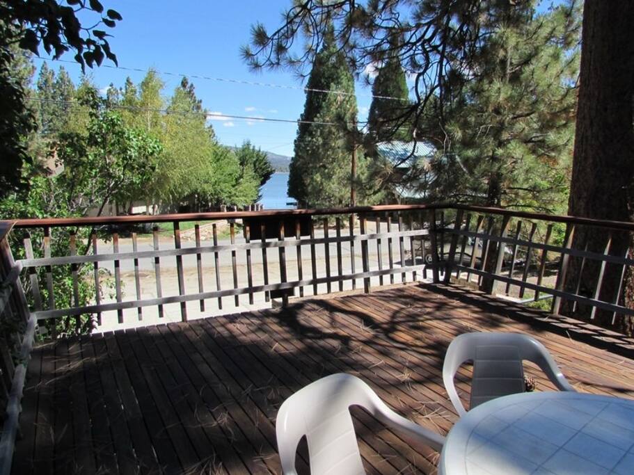 Front Deck With Lake Views!