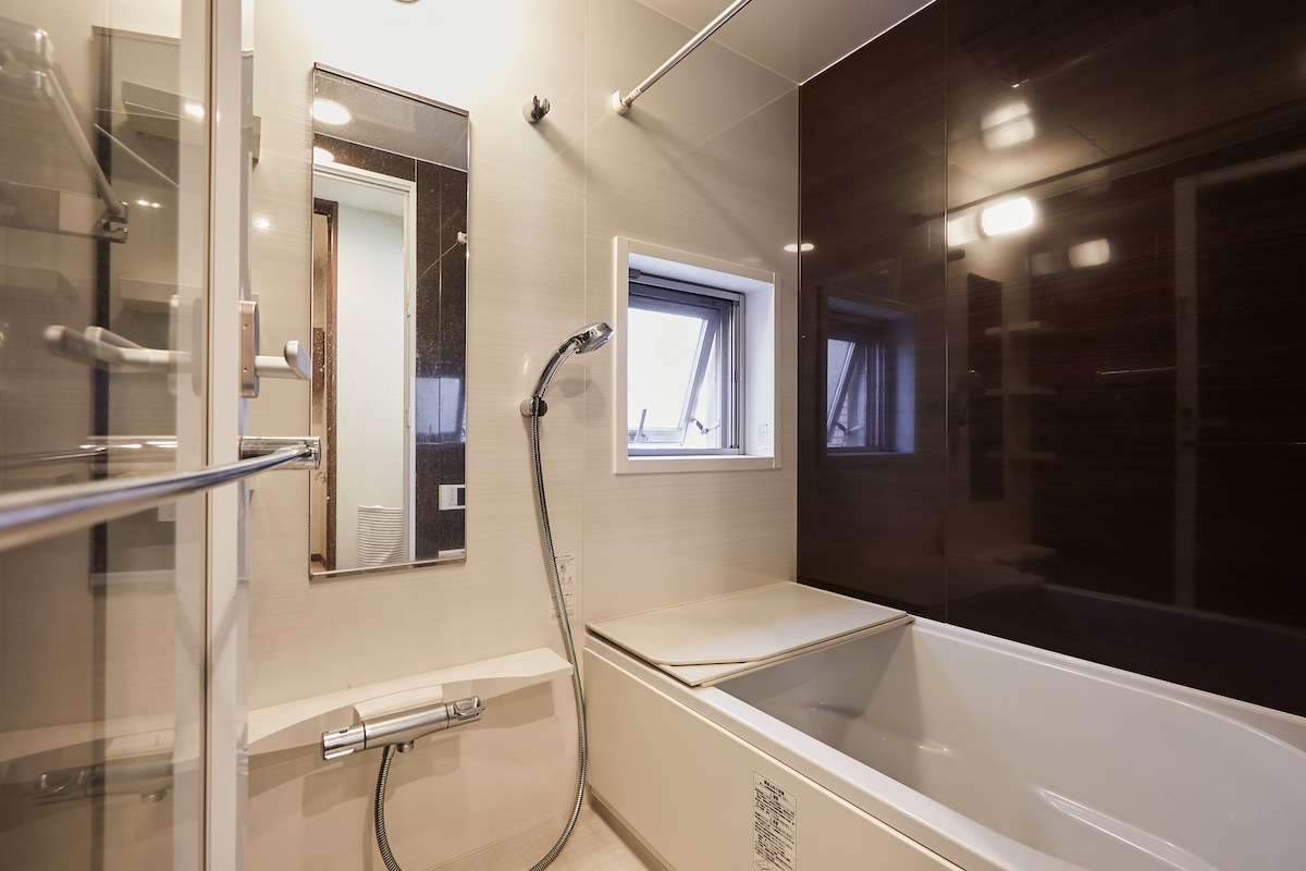 お洒落な65㎡ 2LDK 経堂駅から2分 /新宿 原宿 下北沢まで直通 /ご家族の長期滞在にお勧め - 借りられるコンドミニアム -  世田谷区、東京都、日本 - Airbnb